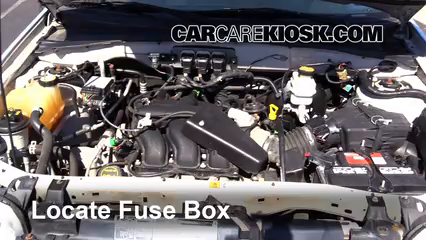 2005 Ford Escape Limited 3.0L V6 Fuse (Engine) Replace